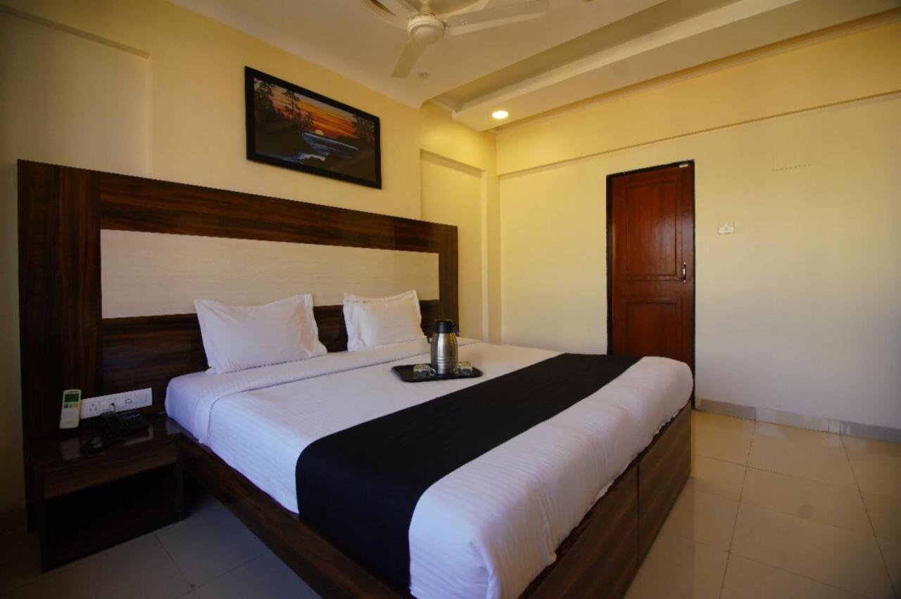 Hotel Mina International Mumbai Exteriör bild