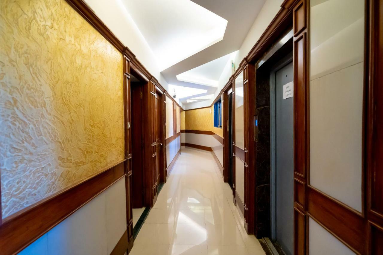 Hotel Mina International Mumbai Exteriör bild